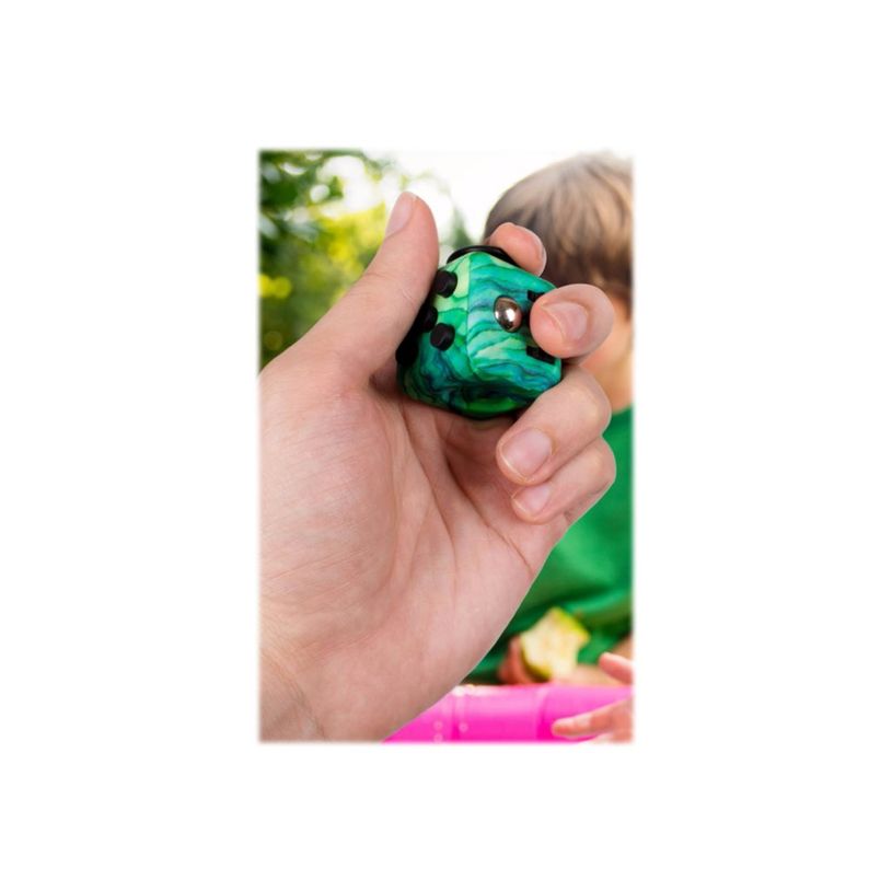 0657968282735-CATWALK - Fidget Cube - green nature-P_79425590_1-1